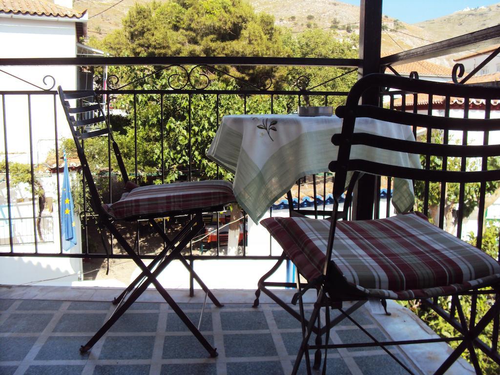 Spalieri Rooms Hydra  Esterno foto