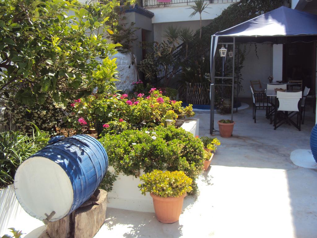 Spalieri Rooms Hydra  Esterno foto
