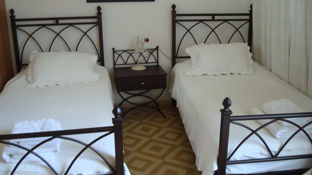Spalieri Rooms Hydra  Esterno foto