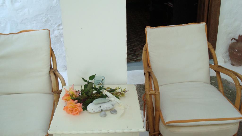Spalieri Rooms Hydra  Esterno foto